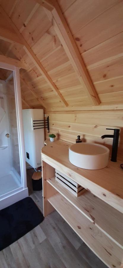 Kota Scandinave avec son bain nordique privatif - Gîte du Moulin 62130 Pierremont Extérieur photo